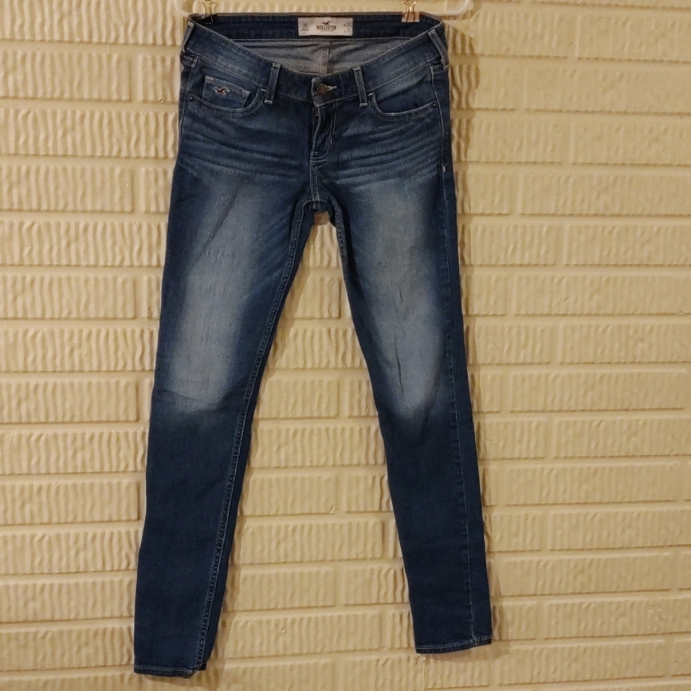 Hollister 3R w. 26 length 31